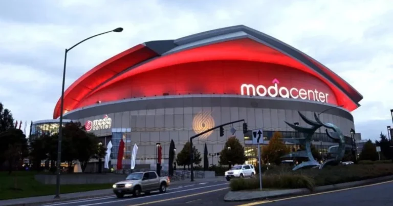 Moda Center